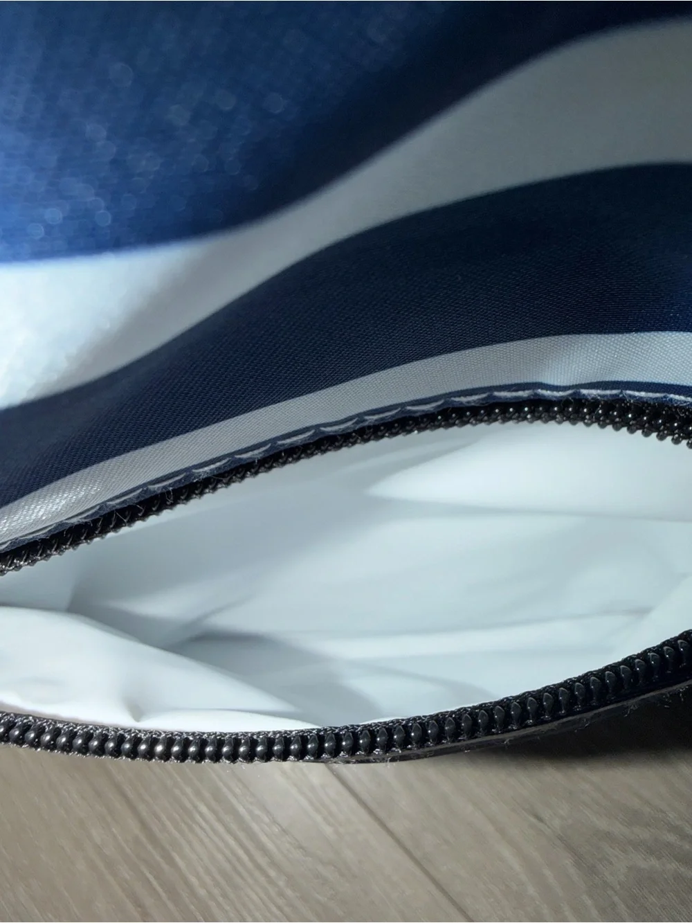 SCOUT Blue & White Striped Insulated Lunch Box Cooler Bag - Medium Size